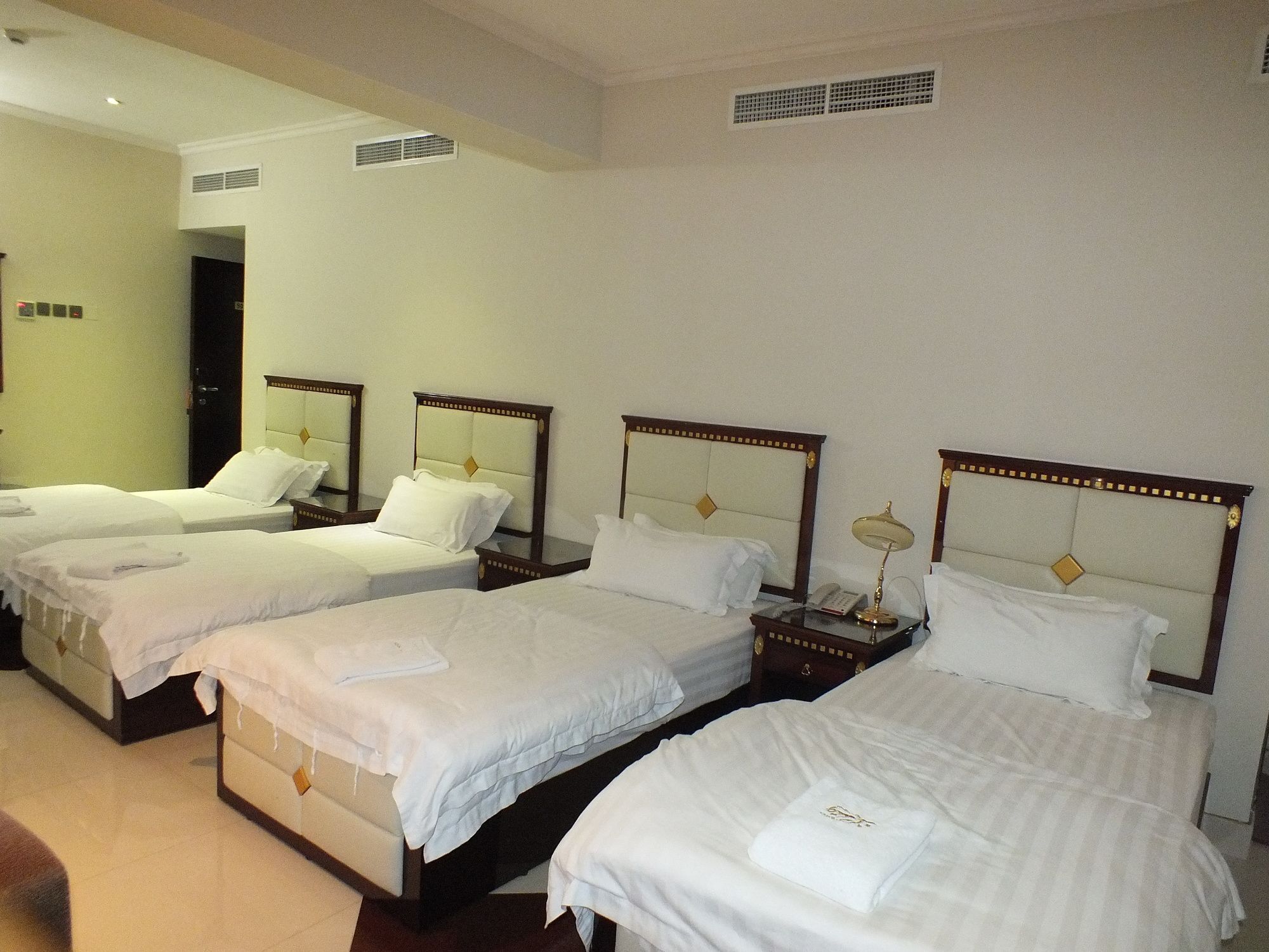 City Hotel Salalah Bagian luar foto